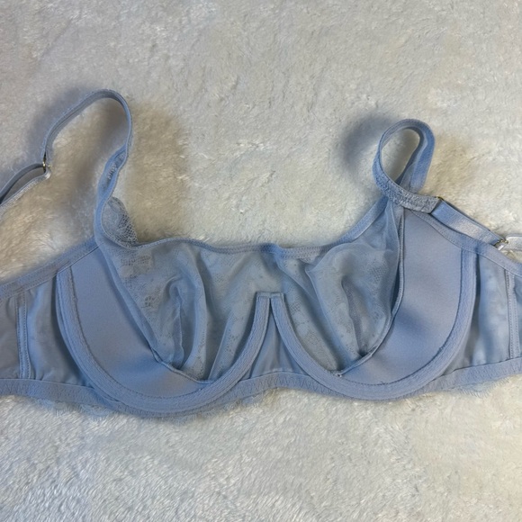 Victoria's Secret Blue Lace Underwire Bra Size 34D - Picture 5 of 7